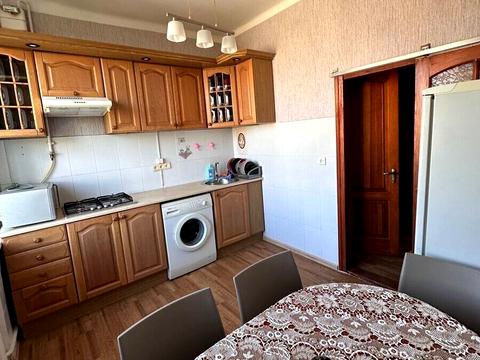 квартира за адресою Новосельського вул., 92