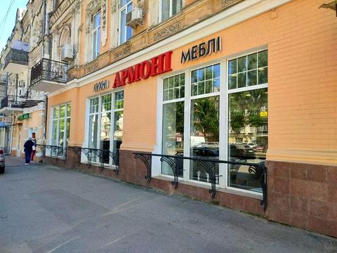 коммерческая по адресу Верхній Вал ул., 30