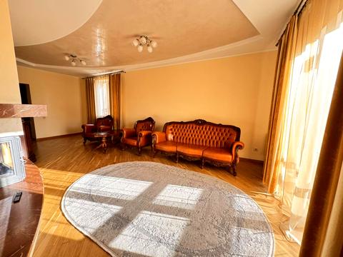 будинок за адресою Винники, Івасюка вул.