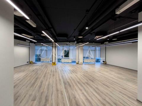 комерційна за адресою Євгена Коновальця вул. (Щорса), 36