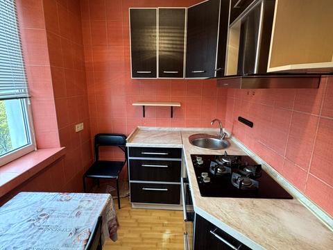 квартира по адресу Гвардейцев-Широнинцев ул., 21