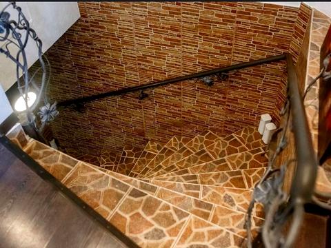 будинок за адресою Свято-Покровська вул. (Леніна)