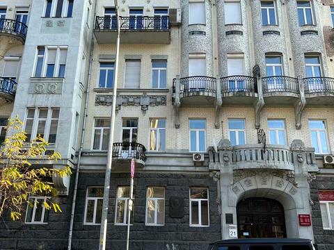 квартира за адресою Євгена Чикаленка вул. (Пушкінська), 21