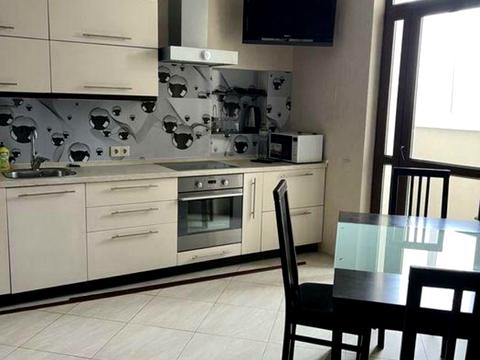 квартира за адресою Євгена Коновальця вул. (Щорса), 44-А