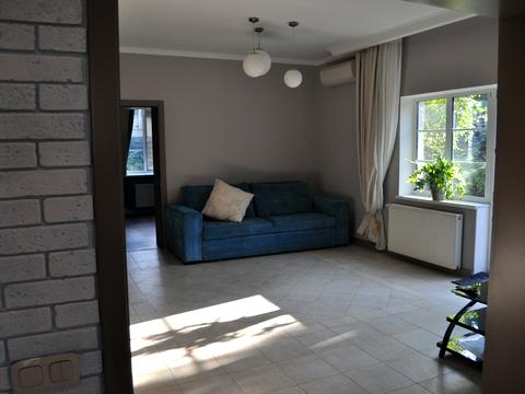 будинок за адресою Незалежності, 19Б