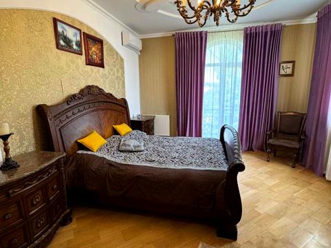 будинок за адресою  Буда, затишна, 5