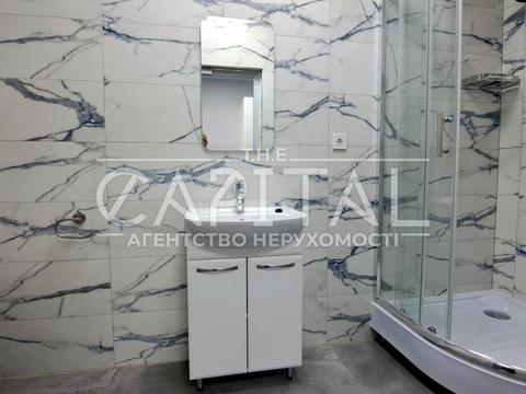 комерційна за адресою Микільсько-Слобідська вул., 8