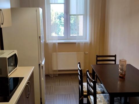 квартира за адресою Любомира Гузара просп. (Космонавта Комарова), 20-А