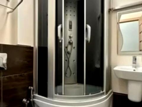 квартира за адресою Яворницкого, 20