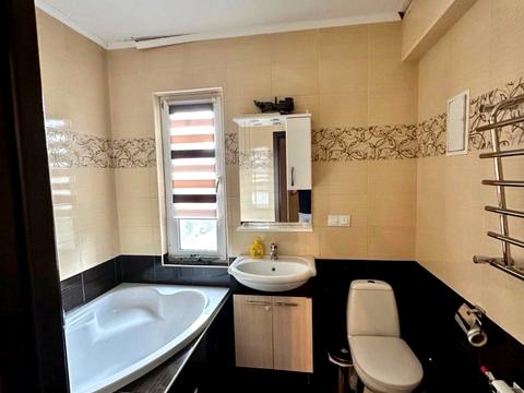 квартира за адресою Урлівська вул., 20