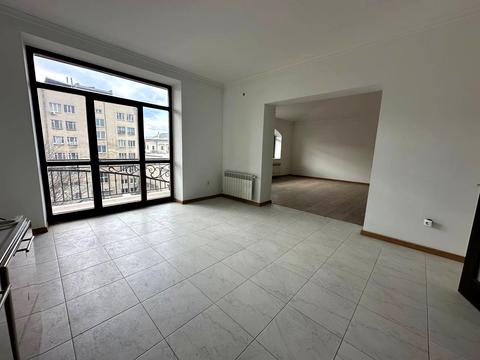 квартира по адресу Василиянок ул., 60б