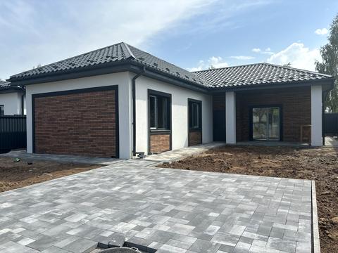 будинок за адресою Успішна