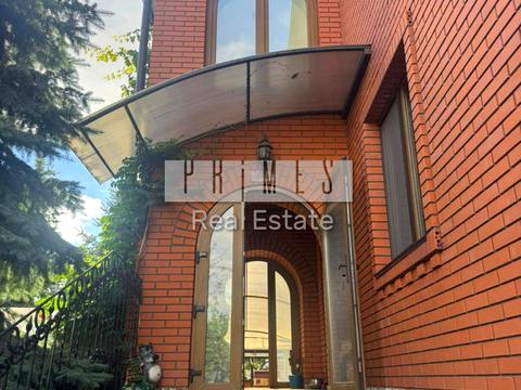 будинок за адресою вишнева