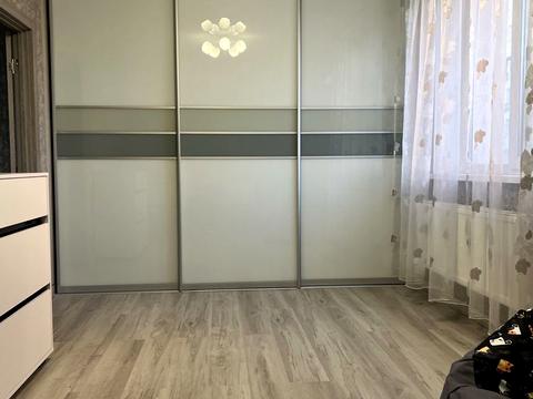 квартира за адресою Льва Ландау просп. (50-річчя СРСР), 52-Л