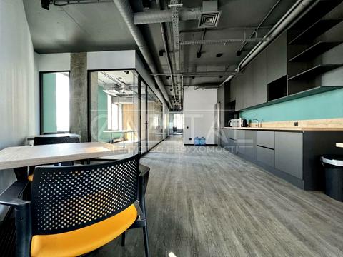 комерційна за адресою Берестейський просп. (Перемоги), 67