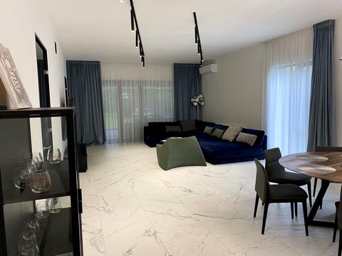 будинок за адресою Анатолія Солов'яненка вул.