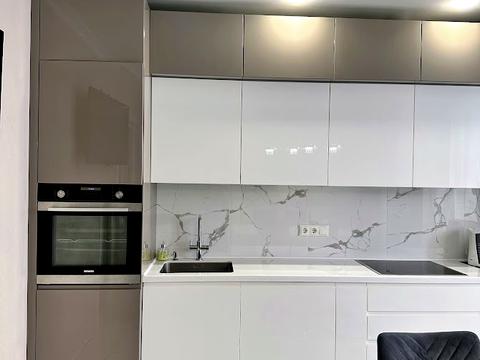 квартира за адресою В'ячеслава Чорновола вул., 9