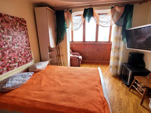 квартира по адресу Ревуцкого ул., 42-А