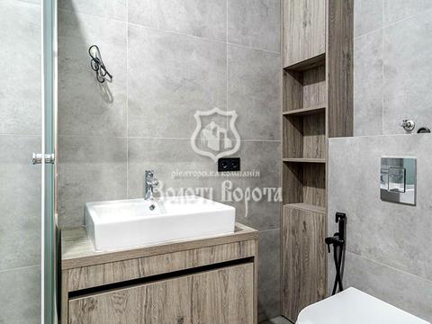 квартира за адресою Боголюбова вул., 9-Б