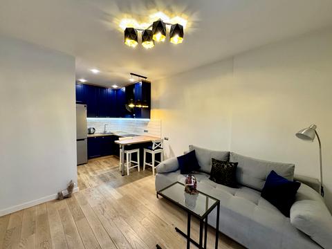 квартира за адресою Тадея Рильського бульв., 1