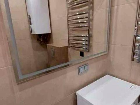 квартира за адресою по вул. Михайла Максимовича, 3д
