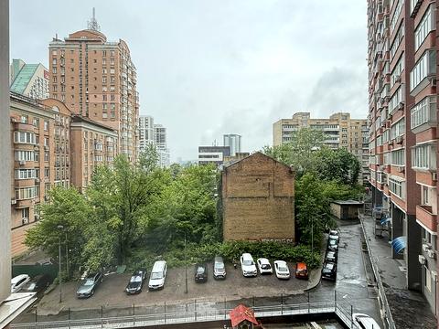 квартира по адресу Вячеслава Черновола ул., 25