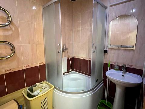 квартира за адресою Соборності вул. (Косіора), 54