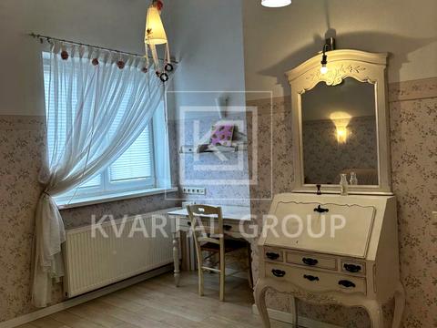будинок за адресою Франка, 208