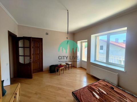 будинок за адресою нова