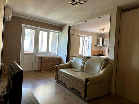 квартира за адресою Академіка Вернадського бульв., 59