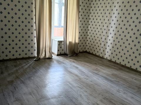 квартира за адресою Князя Володимира Великого просп., 135