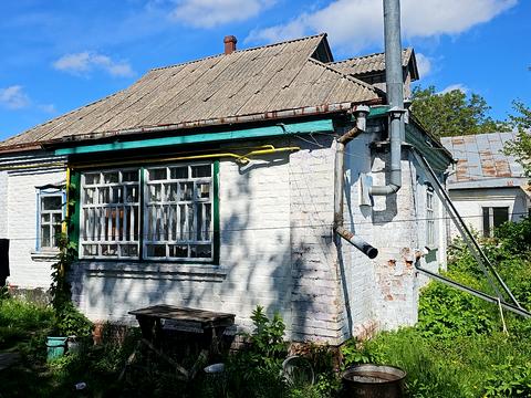 будинок за адресою В'ячеслава Чорновола вул. (Матросова)