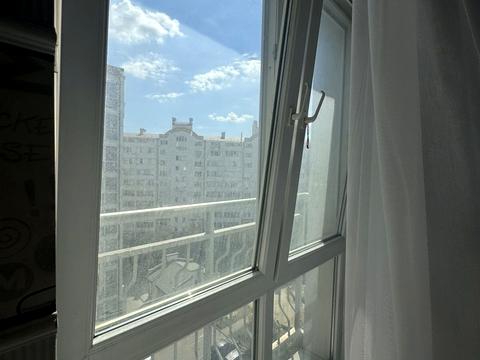 квартира за адресою Володимира Івасюка вул., 7
