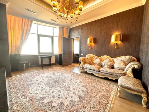 квартира за адресою Дмитра Яворницького просп. (Карла Маркса), 3