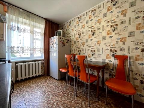 квартира за адресою Незалежності бульв. (50 років Жовтня), 12В