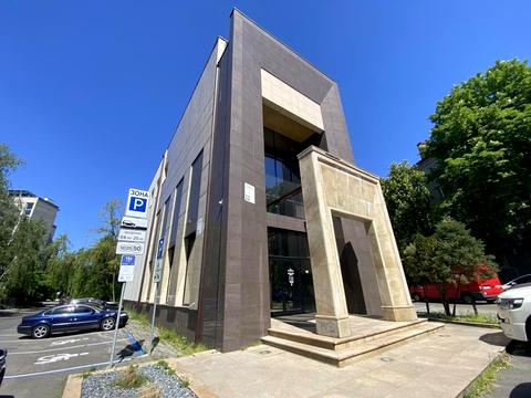 коммерческая по адресу Половицкая ул., 11