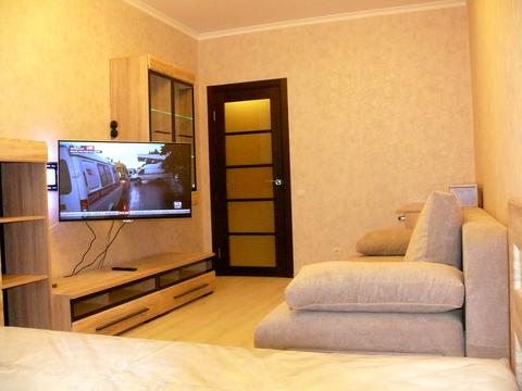 квартира за адресою Анни Ахматової вул., 22