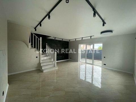 будинок за адресою Центральна вул.