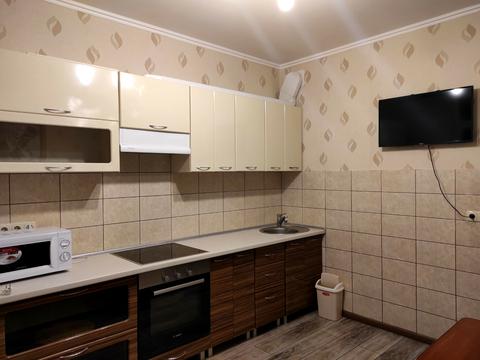 квартира за адресою Академіка Глушкова просп., 9-Г