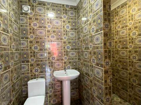 комерційна за адресою Ново-Оскольська вул., 8-А