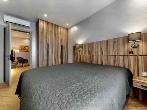 квартира по адресу Елены Телиги ул., 25