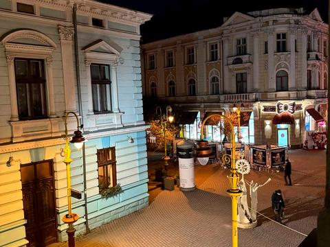 комерційна за адресою Шашкевича вул., 5