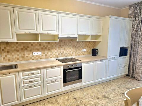 квартира за адресою Воскресенська вул., 18