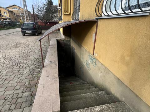 комерційна за адресою Івана Драча вул., 3-Г