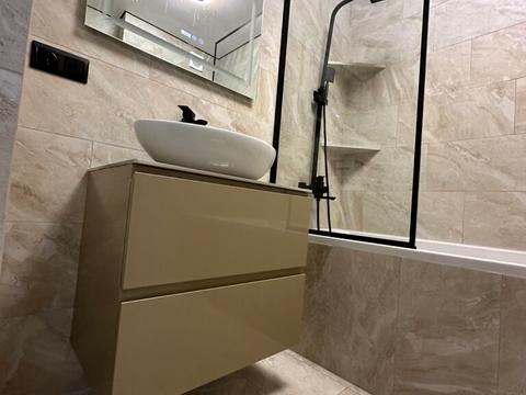 квартира за адресою Домбровського вул., 3 г