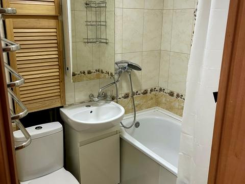 квартира за адресою Братів Зерових вул. (Червонопартизанська), 14/18