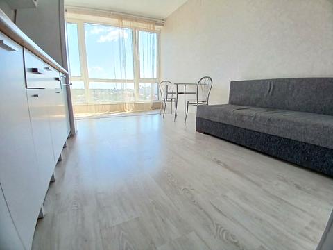 квартира за адресою Леоніда Бірюкова бульв., 9