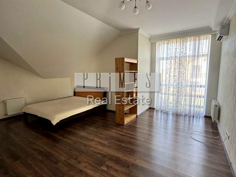 будинок за адресою Абрикосова вул.