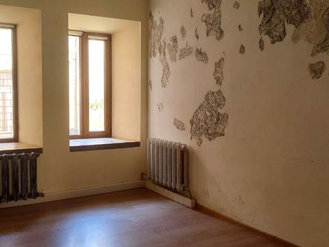 комерційна за адресою Канатна вул., 28