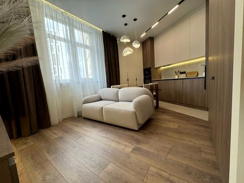 квартира за адресою Краснова вул., 1-В